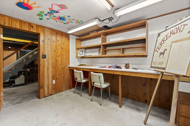 116 Vanwinkle Grove, Berea, KY 40403