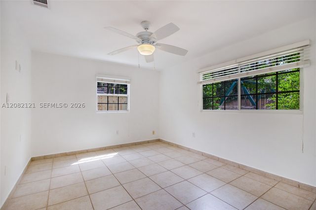 119 Harbor Dr, Key Biscayne, FL 33149