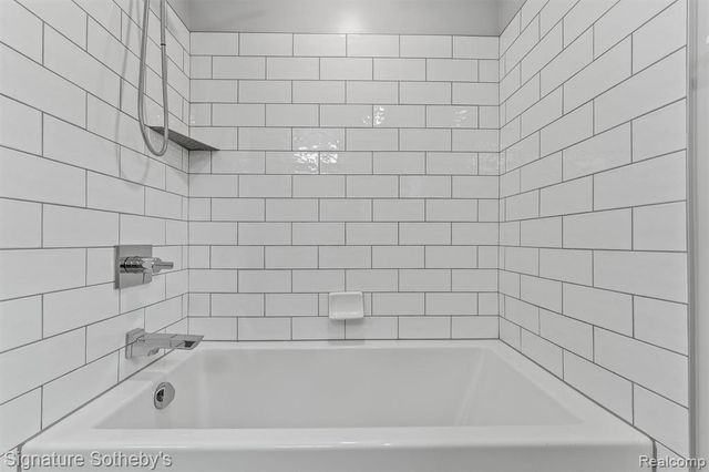1054 Saxon Drive, Birmingham, MI 48009