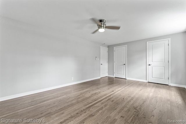 1054 Saxon Drive, Birmingham, MI 48009