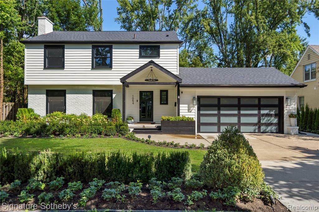1054 Saxon Drive, Birmingham, MI 48009
