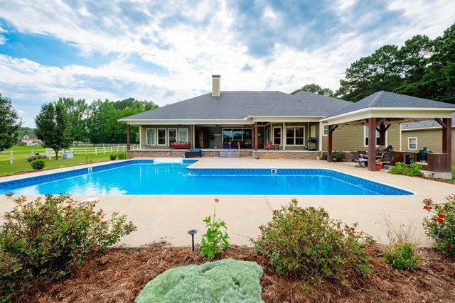 10225 Barrett Road, Roland, AR 72135