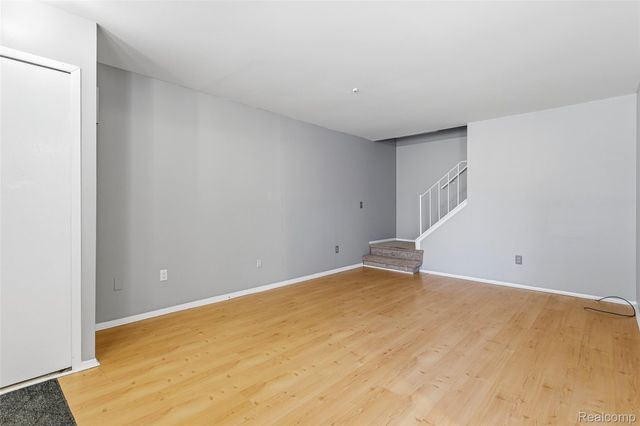 41009 Southwind Drive, Canton Charter Township, MI 48188