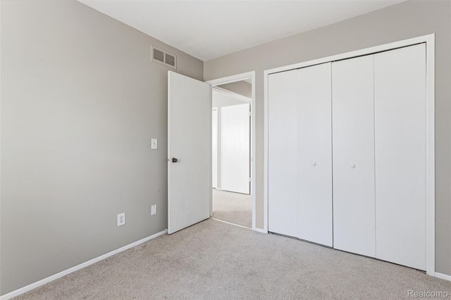 41009 Southwind Drive, Canton Charter Township, MI 48188