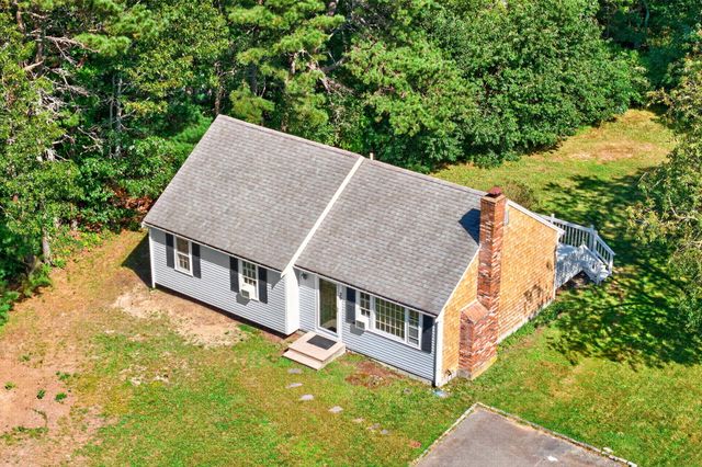 39 Kerrywood Drive, Teaticket, MA 02536
