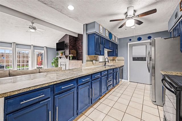 13807 Templar Lane, Sugar Land, TX 77498