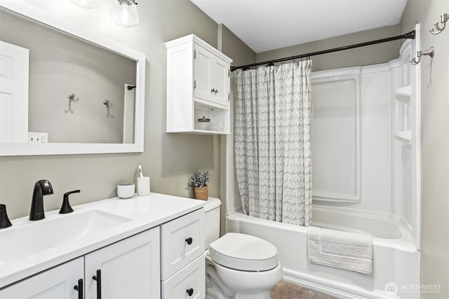 22628 87th Avenue W, Edmonds, WA 98026