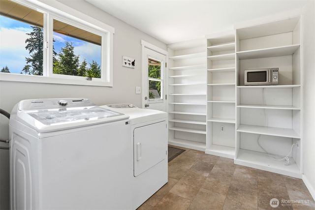 22628 87th Avenue W, Edmonds, WA 98026