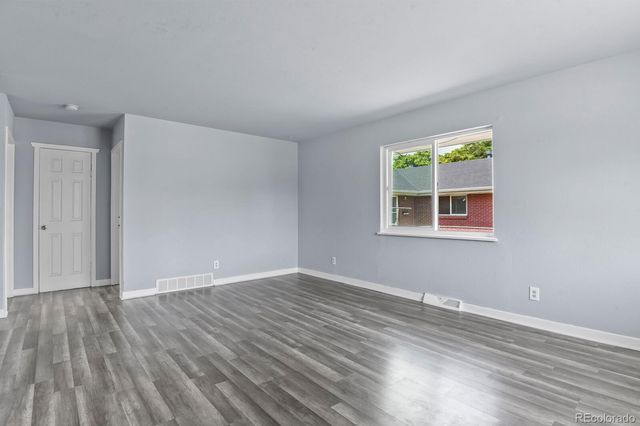 1609 & 1611 Oswego, Aurora, CO 80010