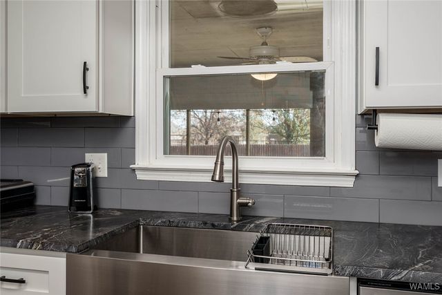 3501 Foxtrail, Northport, AL 35473