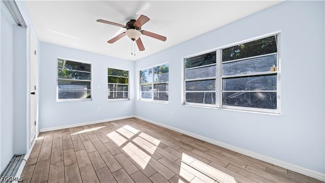 50 Palm Tree TER, Fort Myers, FL 33905