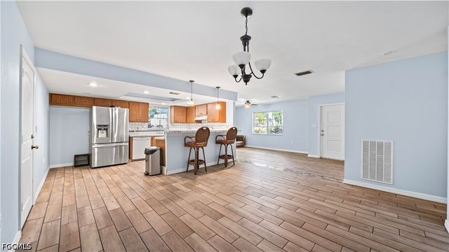 50 Palm Tree TER, Fort Myers, FL 33905