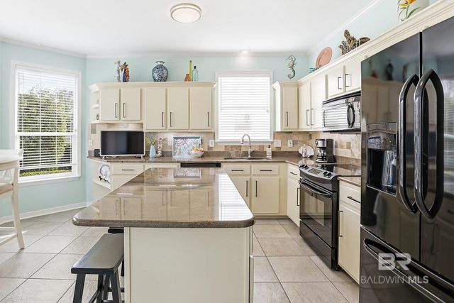 618 Pinehurst Point, Gulf Shores, AL 36542