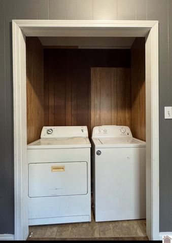 603 Hopkinsville Street, Princeton, KY 42445