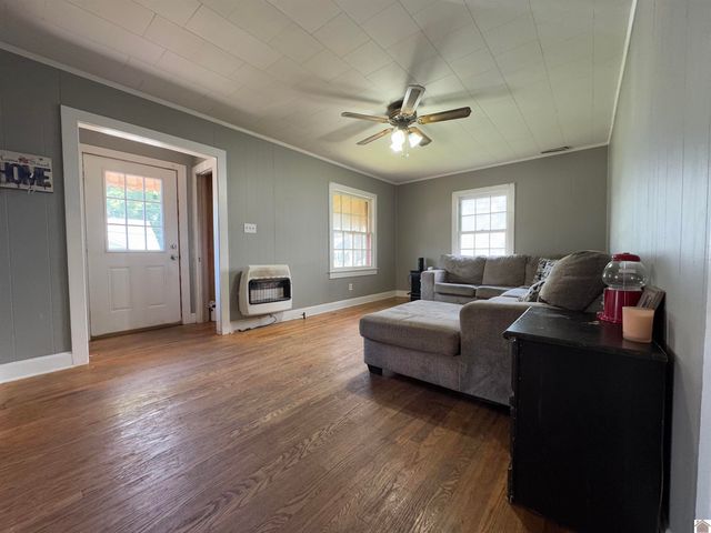 603 Hopkinsville Street, Princeton, KY 42445