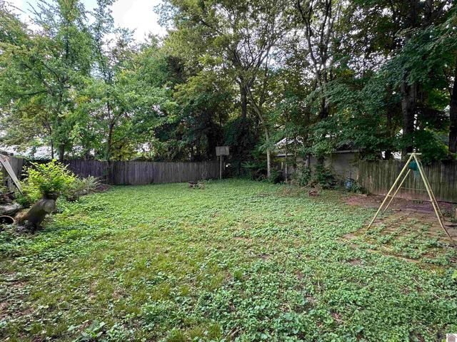 603 Hopkinsville Street, Princeton, KY 42445