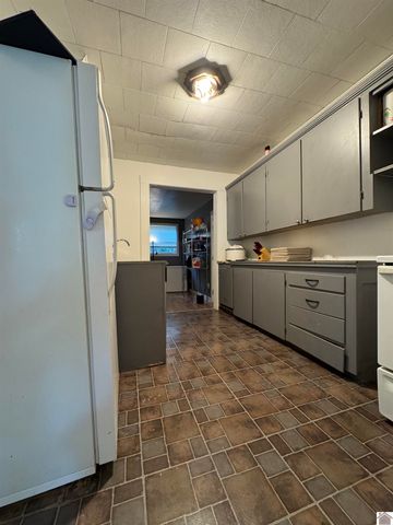 603 Hopkinsville Street, Princeton, KY 42445