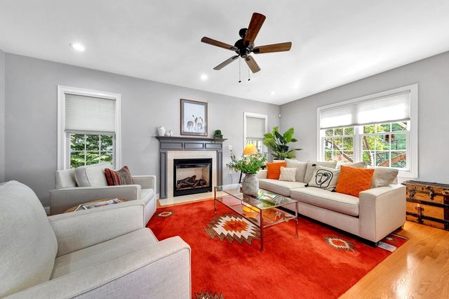 11 Rockland Avenue, Arlington, MA 02474