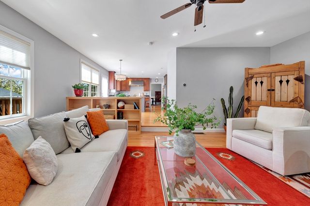11 Rockland Avenue, Arlington, MA 02474