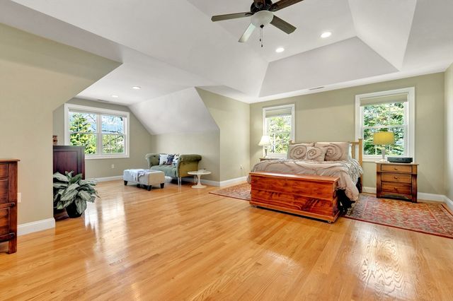 11 Rockland Avenue, Arlington, MA 02474