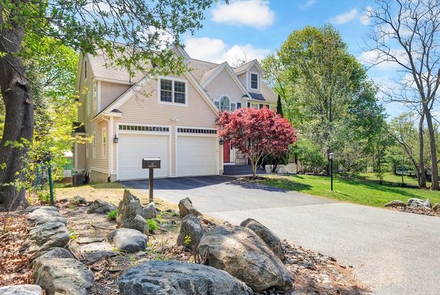 11 Rockland Avenue, Arlington, MA 02474