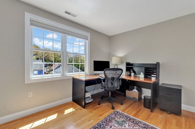 11 Rockland Avenue, Arlington, MA 02474