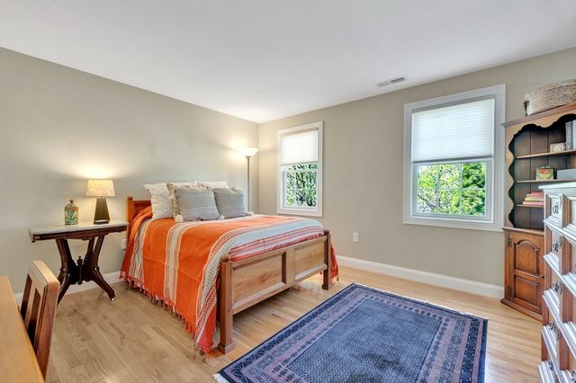 11 Rockland Avenue, Arlington, MA 02474