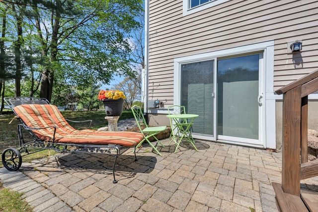 11 Rockland Avenue, Arlington, MA 02474