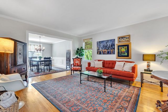 11 Rockland Avenue, Arlington, MA 02474