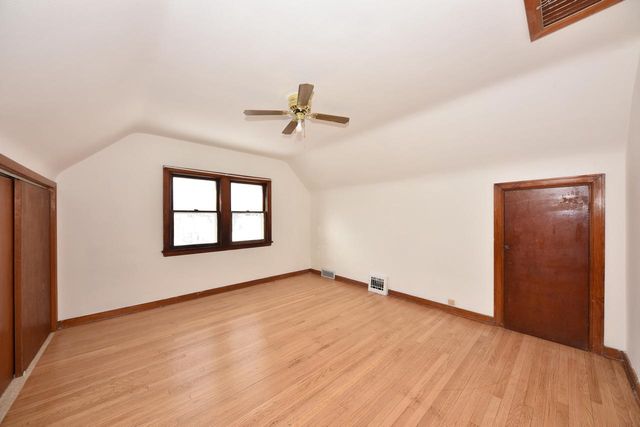 1971 S 32nd STREET, Milwaukee, WI 53215