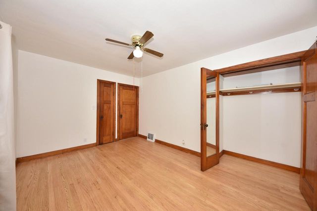 1971 S 32nd STREET, Milwaukee, WI 53215