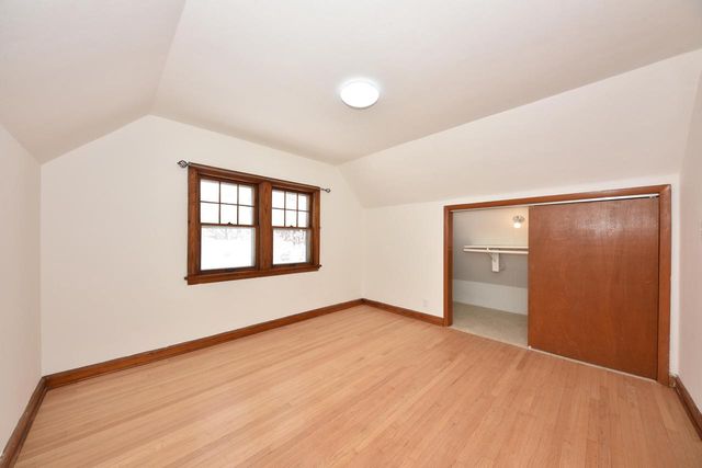 1971 S 32nd STREET, Milwaukee, WI 53215