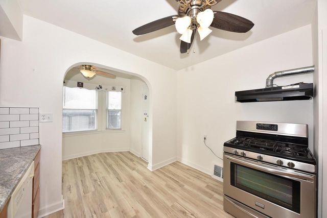 1971 S 32nd STREET, Milwaukee, WI 53215