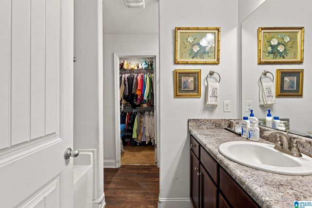 342 IVY HILLS CIRCLE, Calera, AL 35040