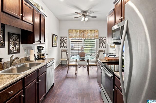 342 IVY HILLS CIRCLE, Calera, AL 35040