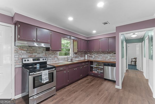 910 Perry Drive, Macon, GA 31217