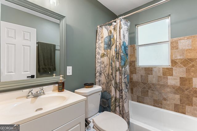 910 Perry Drive, Macon, GA 31217
