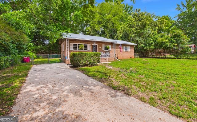 910 Perry Drive, Macon, GA 31217
