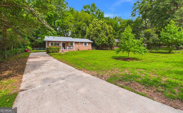 910 Perry Drive, Macon, GA 31217