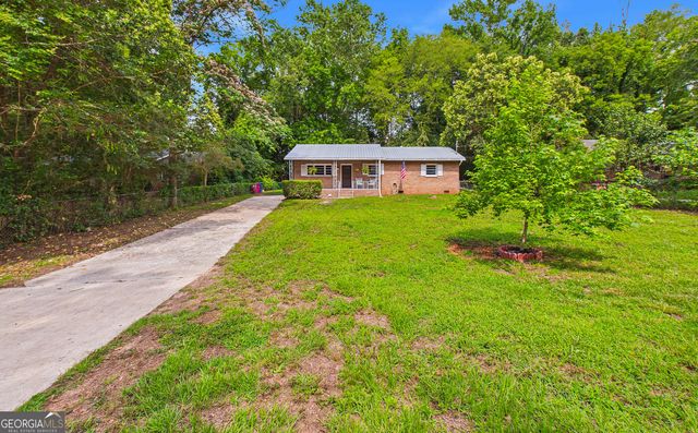 910 Perry Drive, Macon, GA 31217