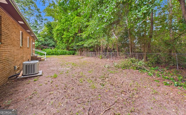 910 Perry Drive, Macon, GA 31217