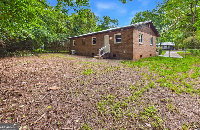 910 Perry Drive, Macon, GA 31217