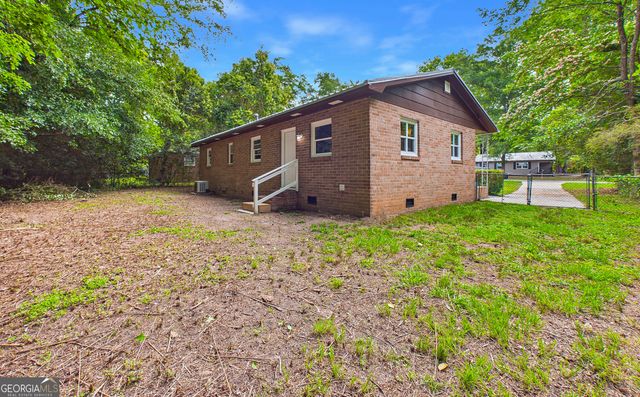 910 Perry Drive, Macon, GA 31217