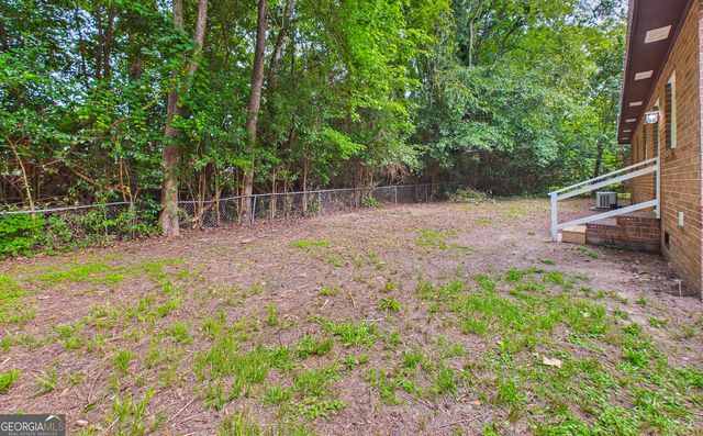 910 Perry Drive, Macon, GA 31217