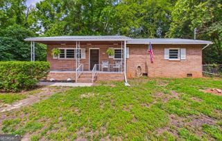 910 Perry Drive, Macon, GA 31217