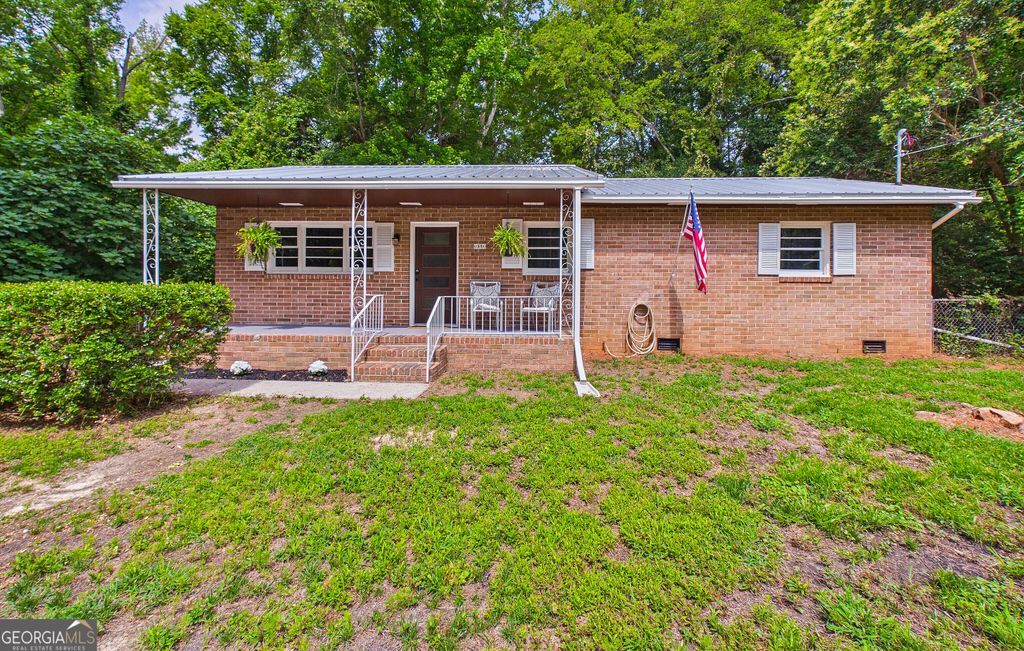 910 Perry Drive, Macon, GA 31217