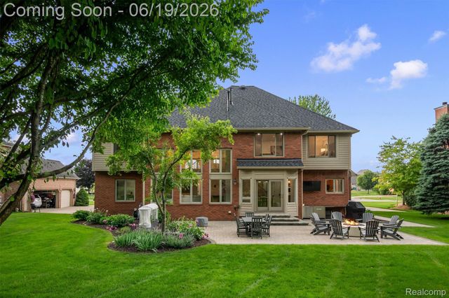 2609 Pebble Beach Drive, Oakland Charter Township, MI 48363