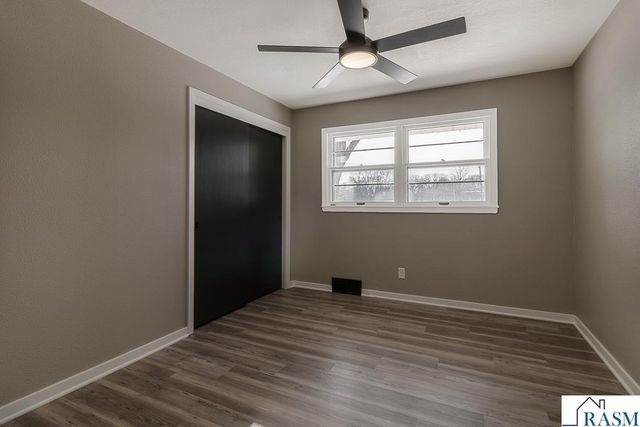 1458 Lookout Drive, North Mankato, MN 56003