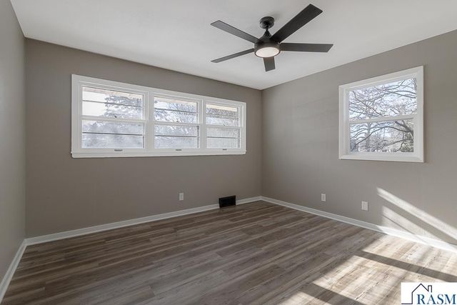 1458 Lookout Drive, North Mankato, MN 56003