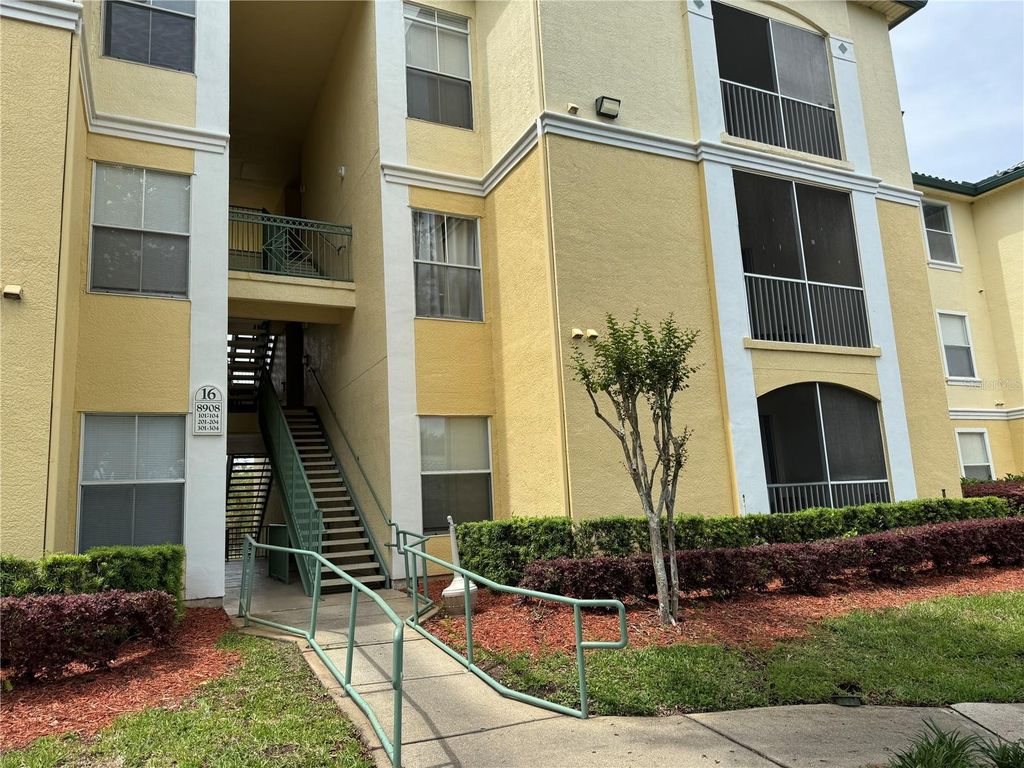 8908 LEGACY COURT 16 103, Kissimmee, FL 34747